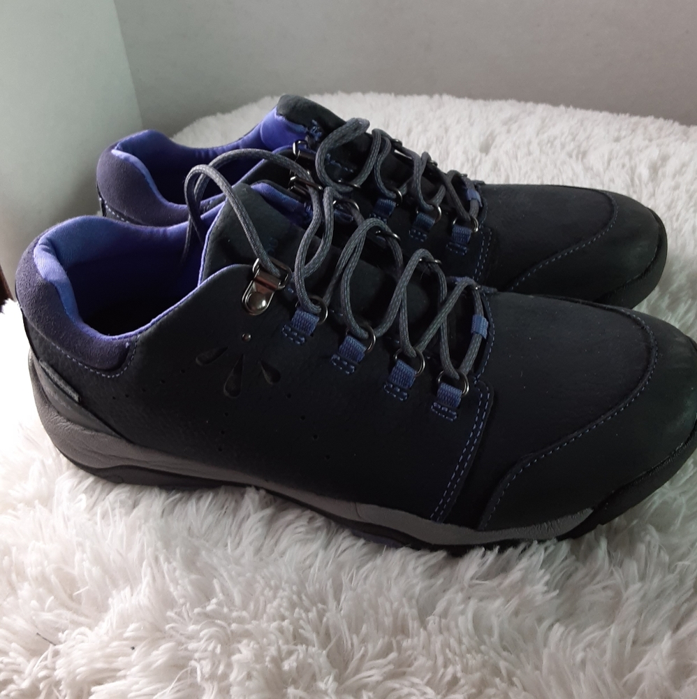 Jambu All Terrain Hiking Shoes Sz 9